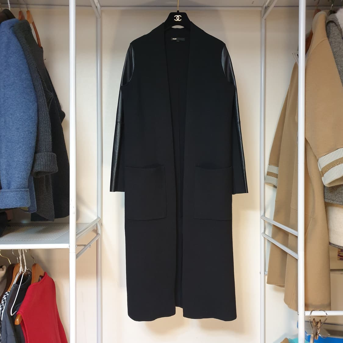 MAJE 마쥬 램스킨소매 오픈프론트 슬림 스트레이트핏 롱 코트 상품이미지3