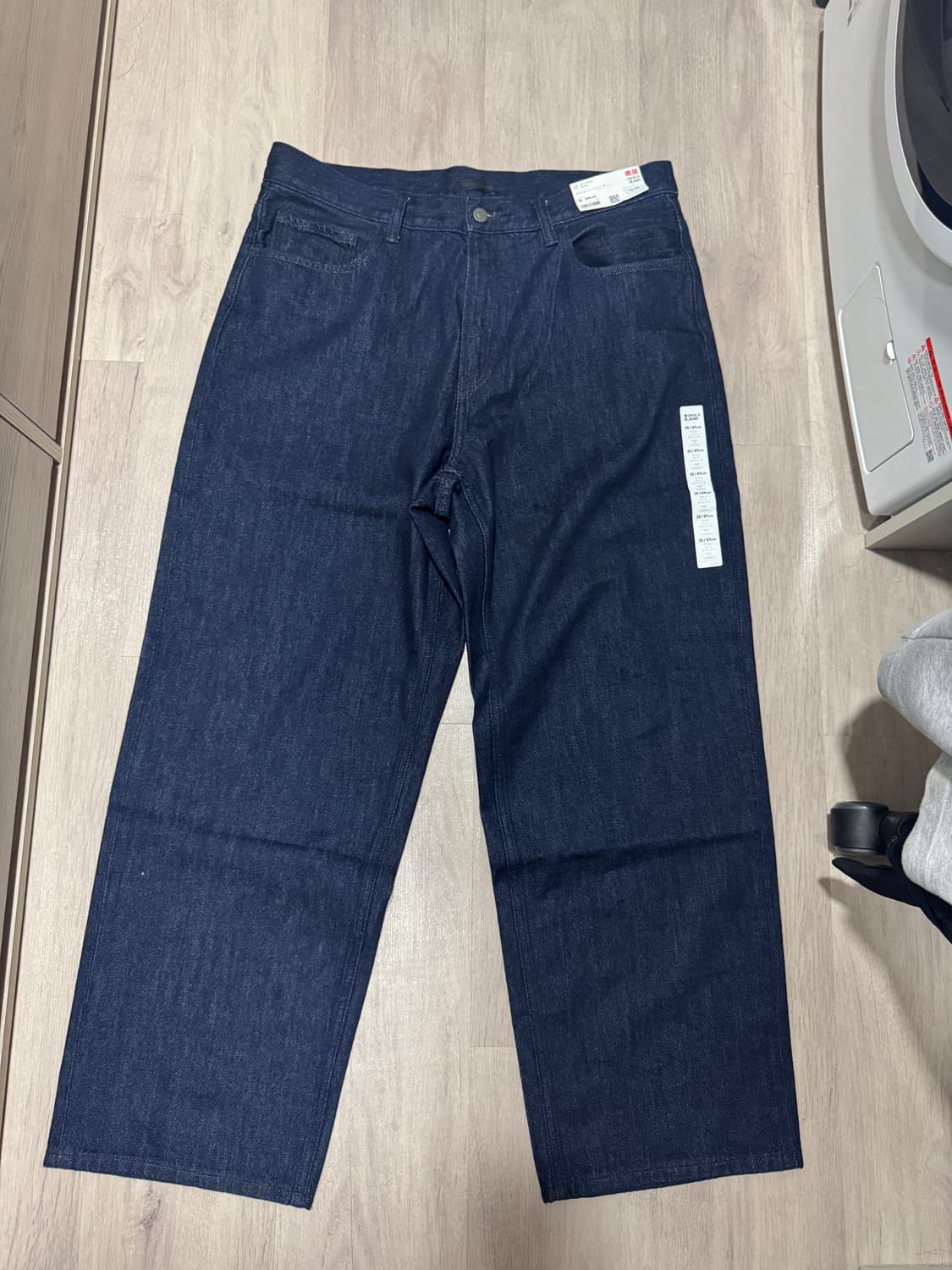 유니클로 와이드 스트레이트  상품이미지2