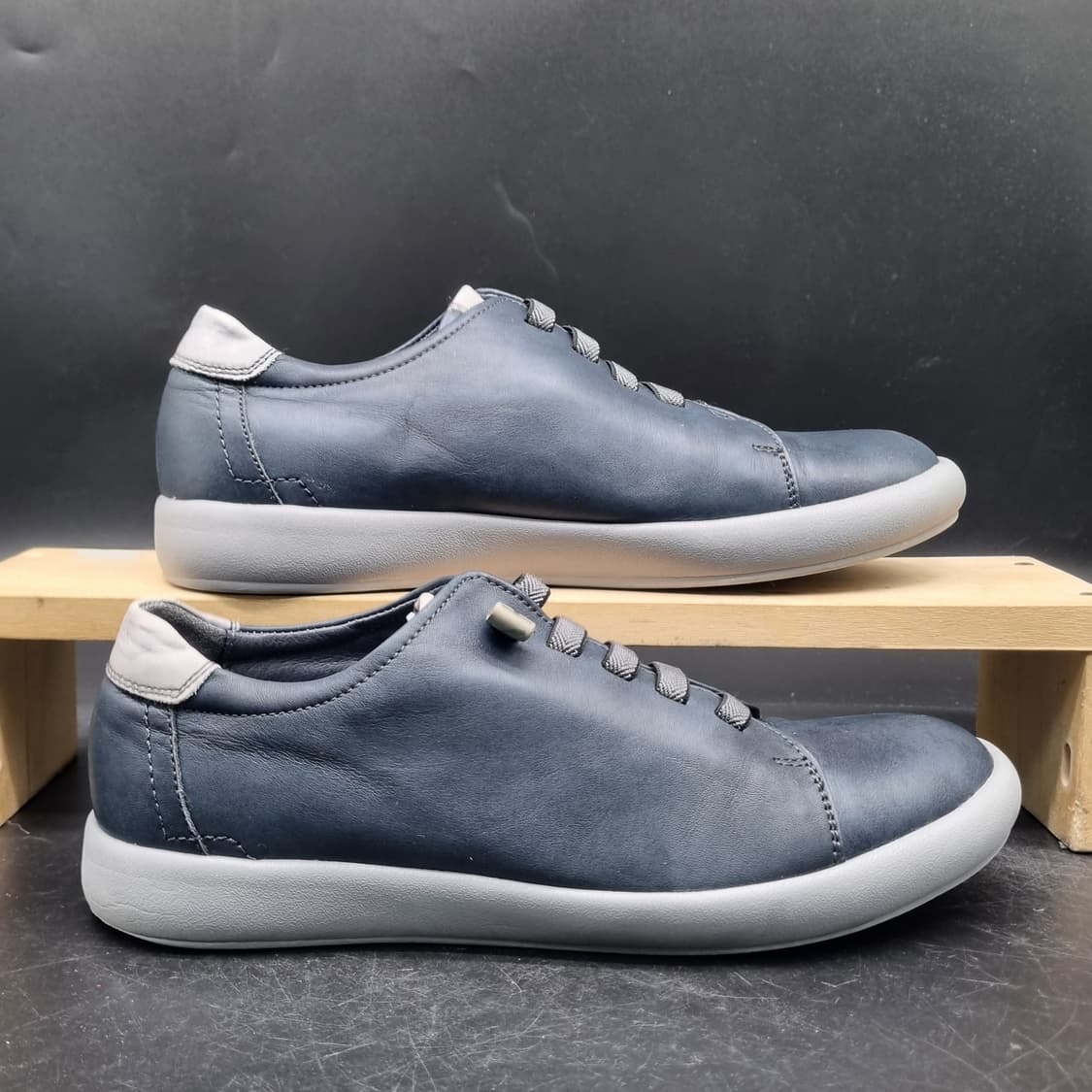 허쉬파피 남성 소가죽 스니커즈 260 상품이미지1