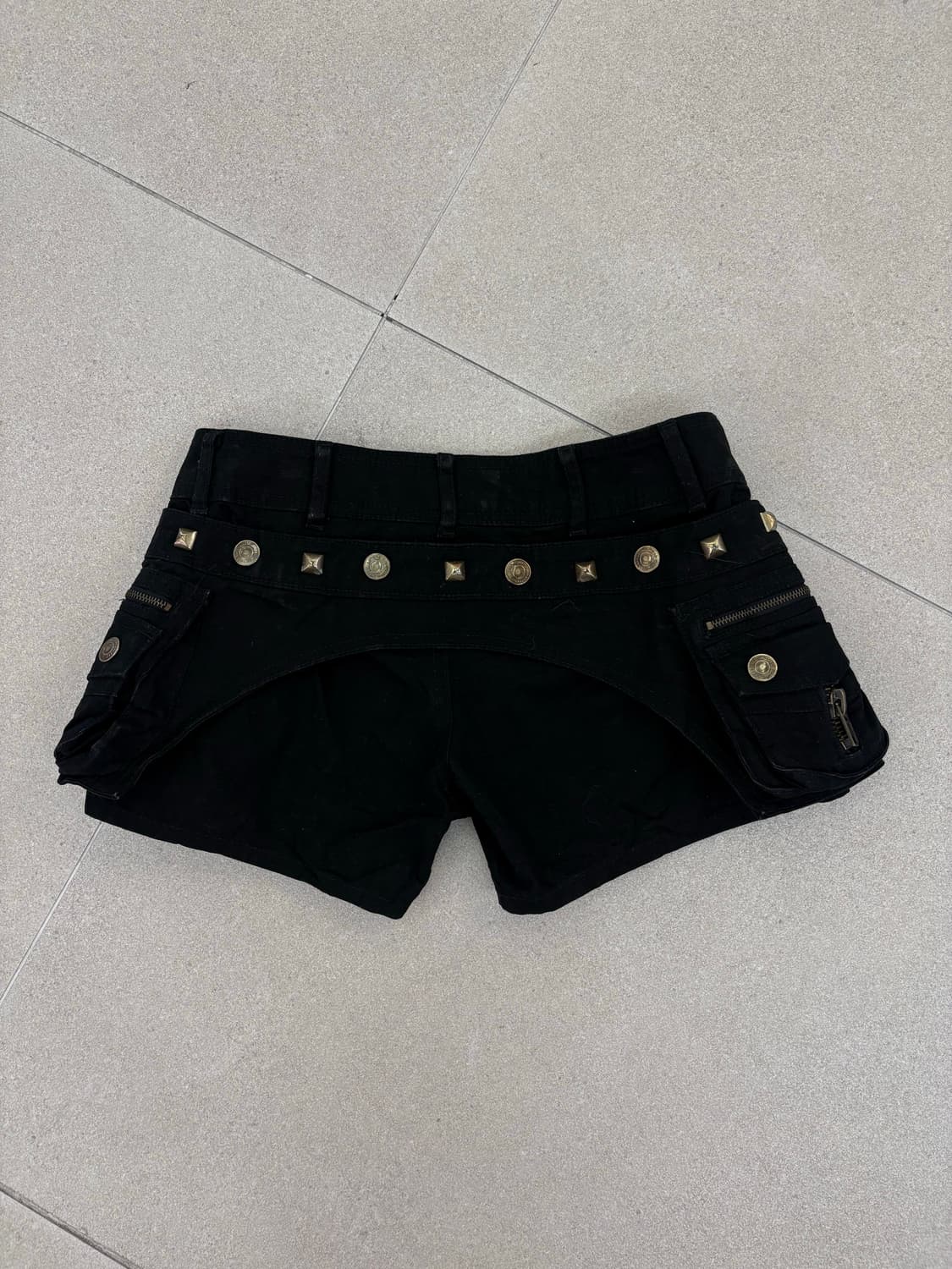 스터드 포켓 반바지 상품이미지5