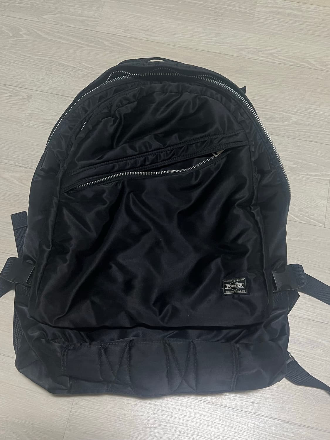 요시다포터 탱커 백팩 23L 상품이미지1