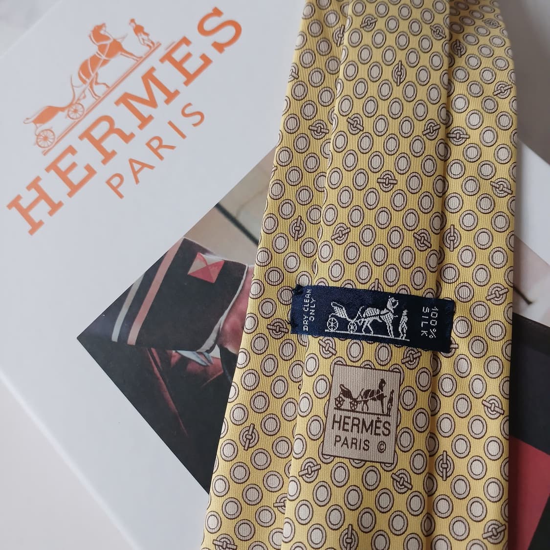 에르메스 실크 옐로우 서클 패턴 넥타이 9.6cm B등급 A19136
 상품이미지3