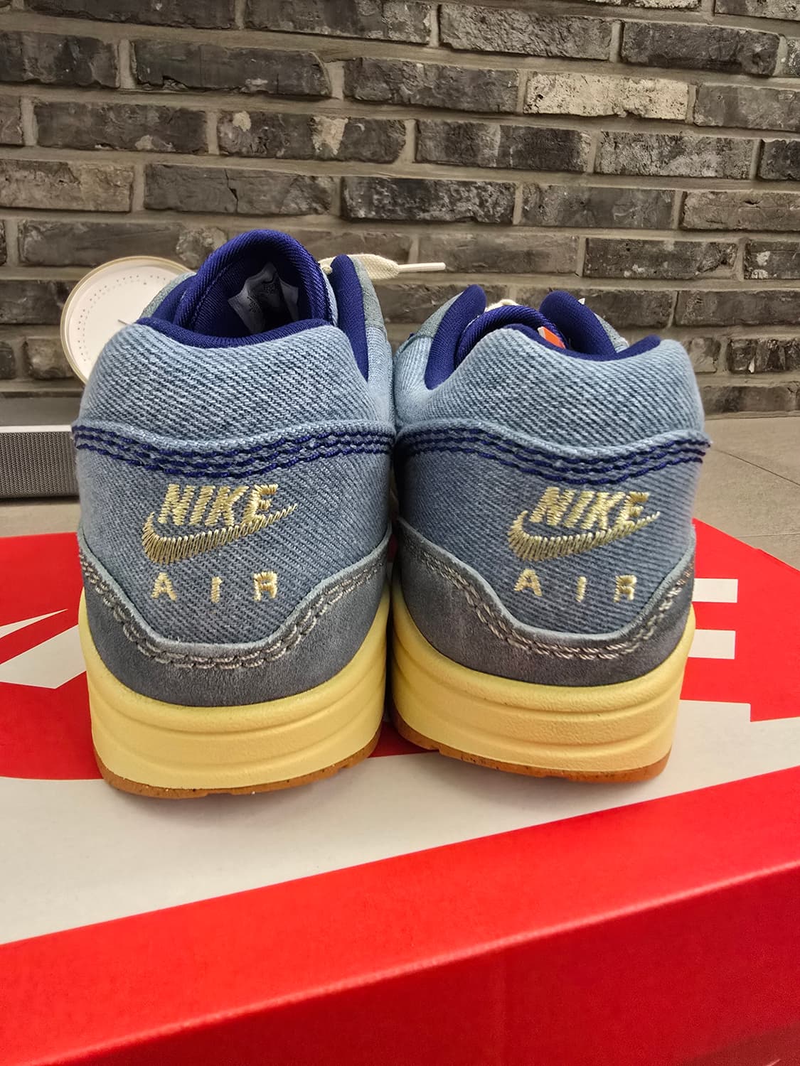 새상품 나이키 에어맥스1 데님 280 상품이미지4