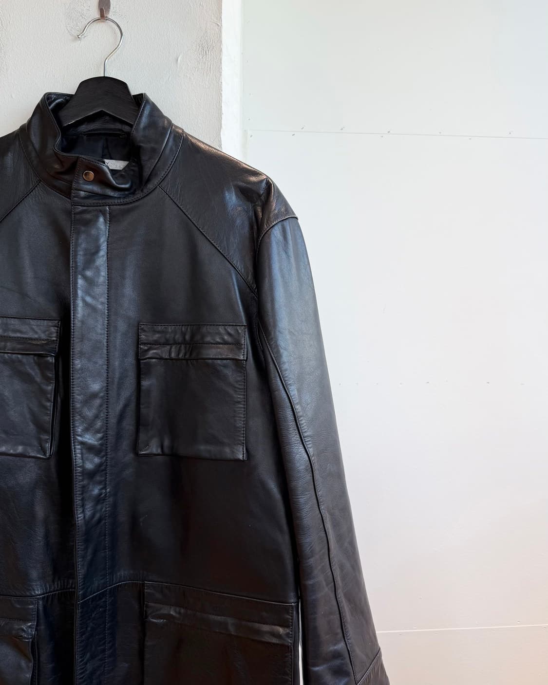 지방시 맨 블랙 카우하인드 레더 자켓  상품이미지5