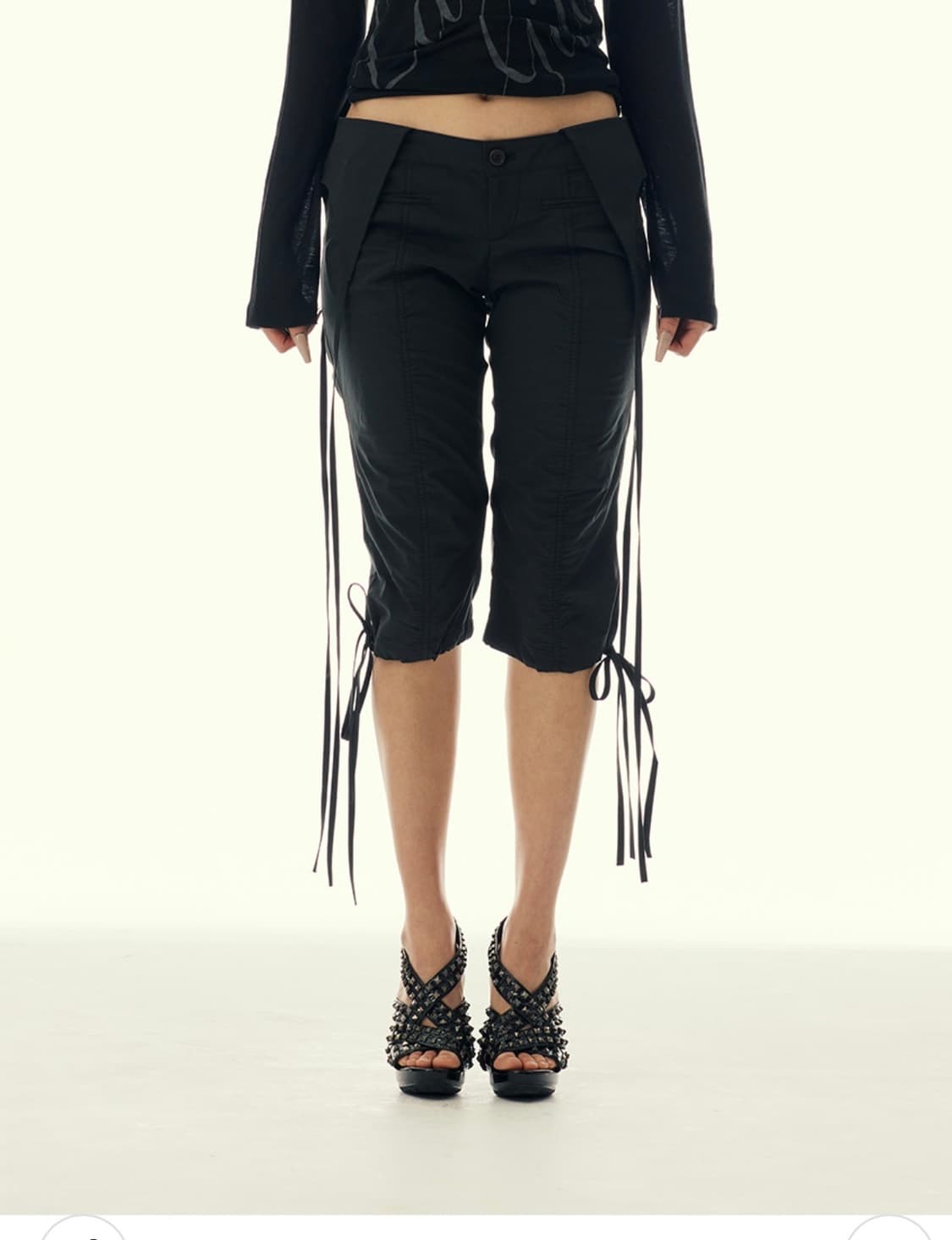 길라아카이브 카프리팬츠 SHIRRING OVERLAP CAPRI PANT 상품이미지1