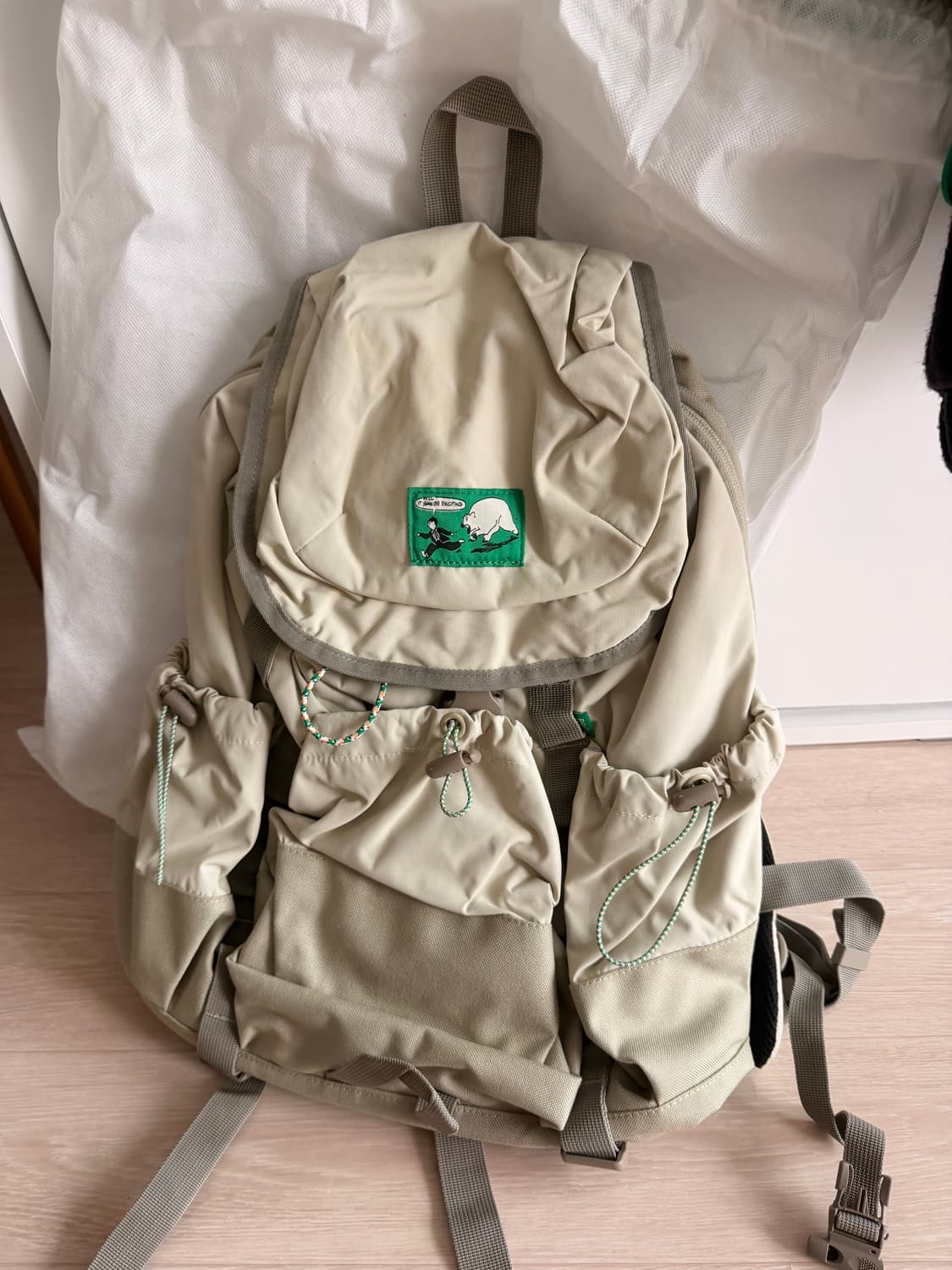 패리티 럭색 라이트베이지 상품이미지1