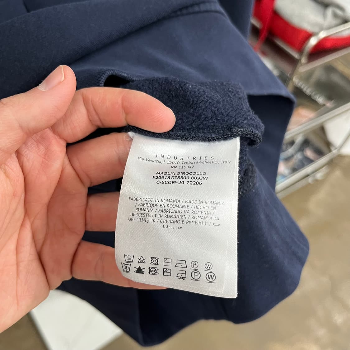 몽클레어 맨투맨 M 상품이미지4