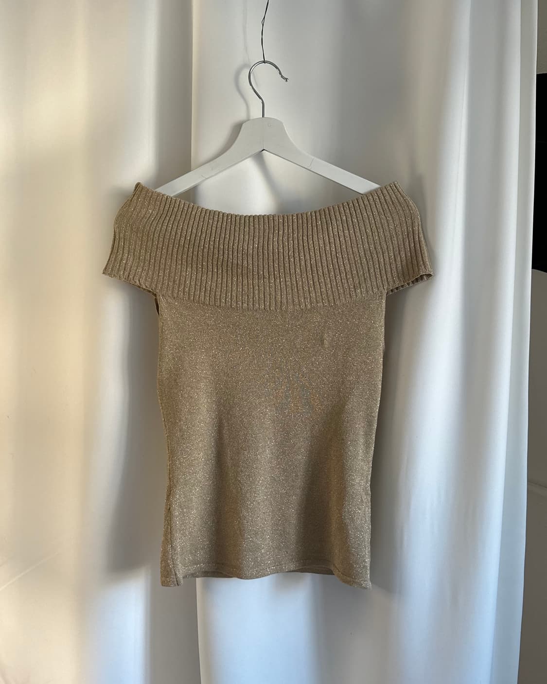 [MERIENE JOBERT] glitter off shoulder to 상품이미지3