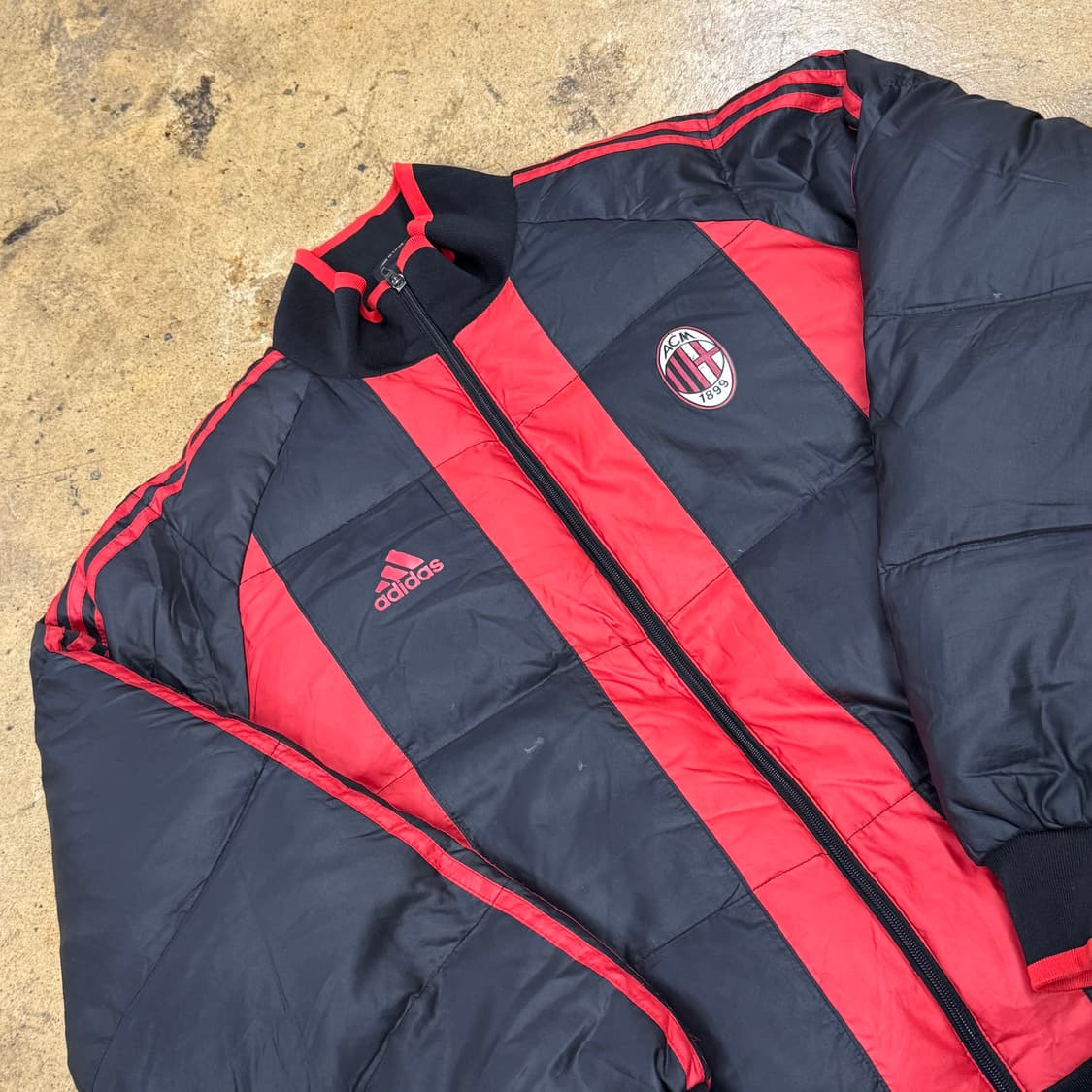 [정품/100] 아디다스 AC밀란 덕다운 필드 패딩 b16 상품이미지1