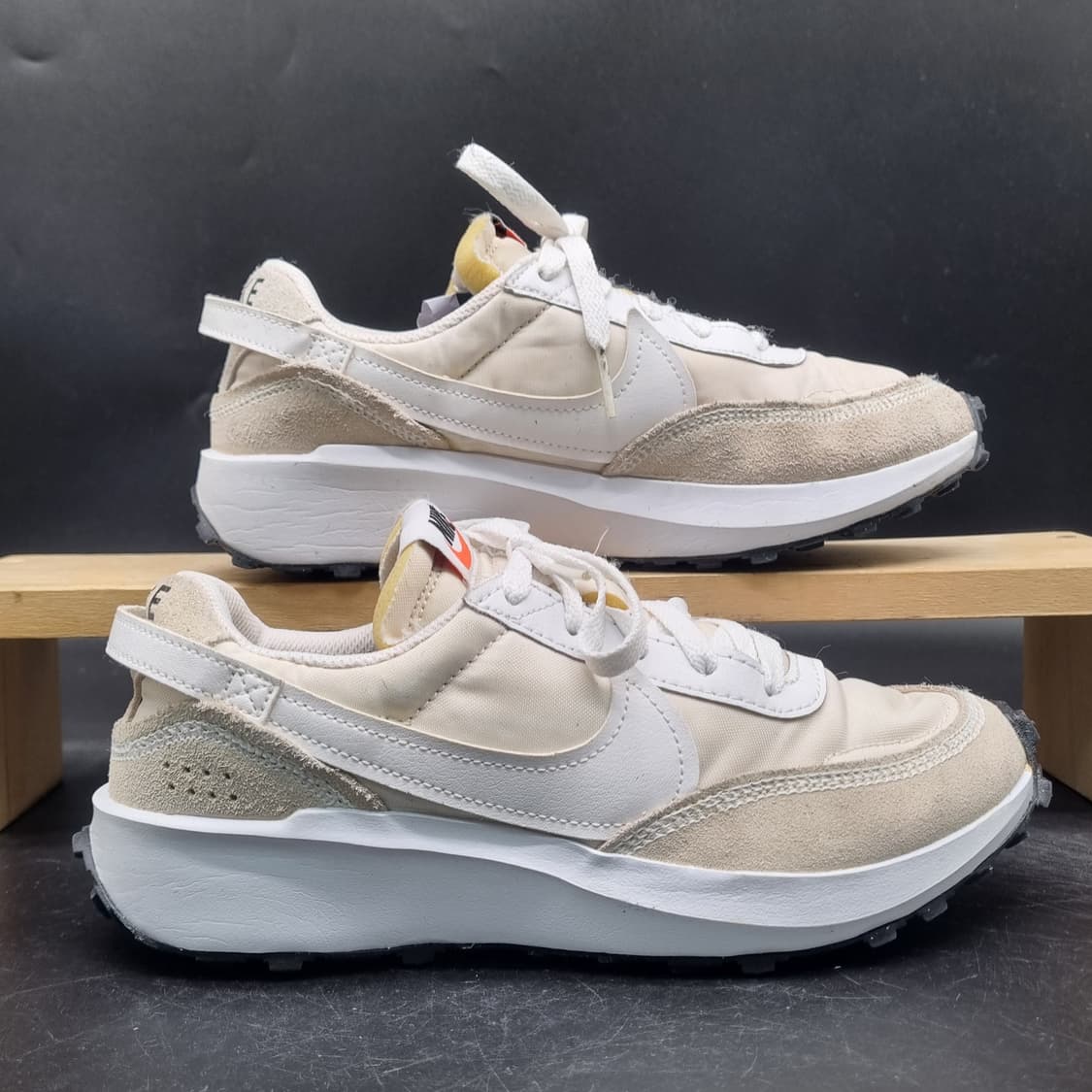 나이키 와플데뷰 여성스니커즈240 상품이미지1