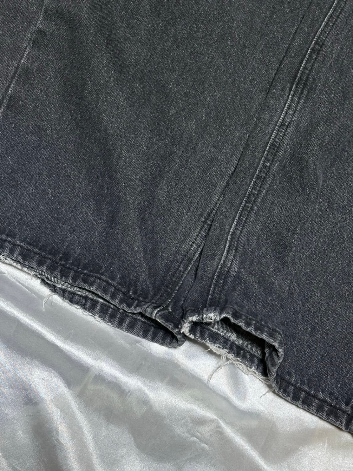 4set)카모 퀼팅 조끼/레터링 롱슬/스냅백 모자/흑청 세트 상품이미지10