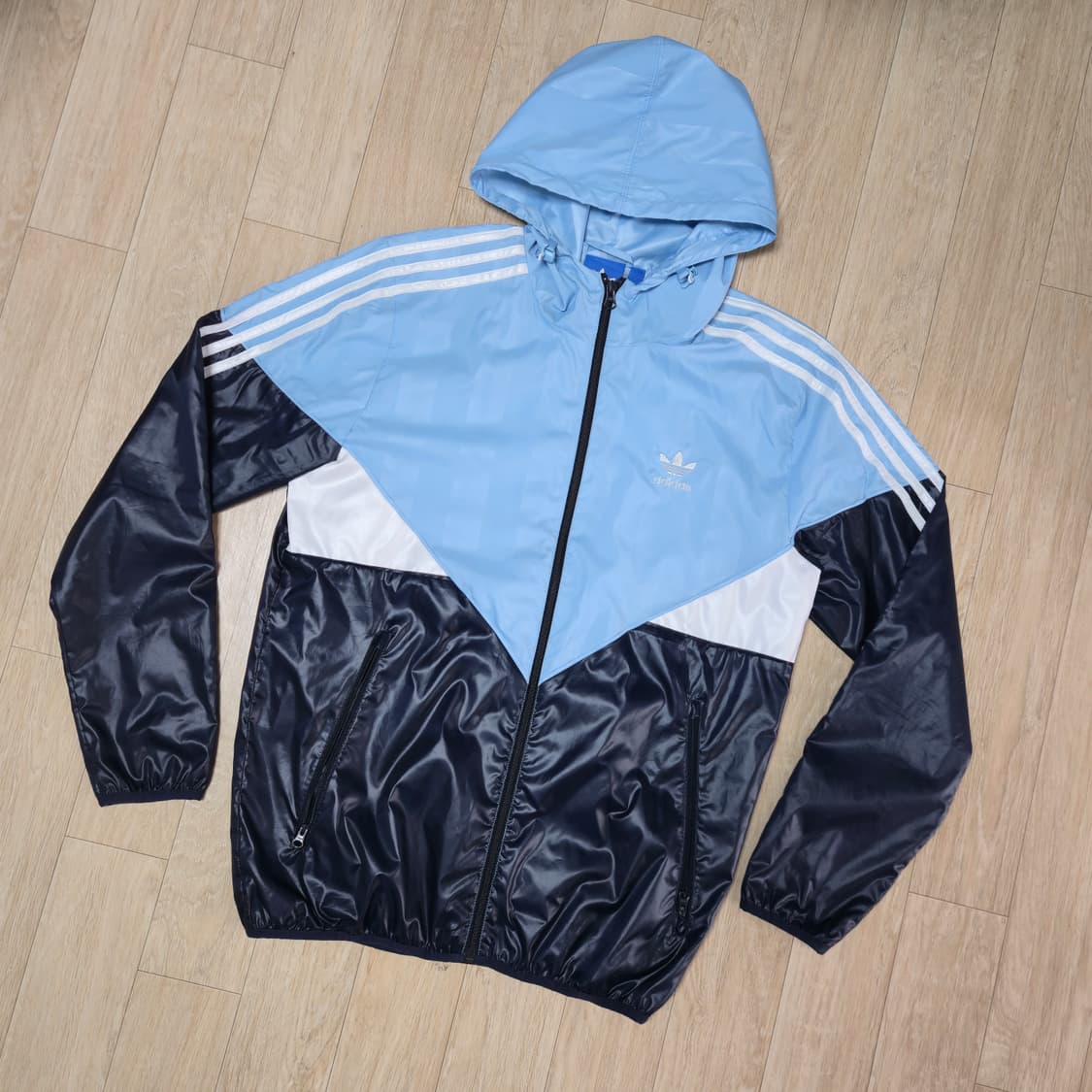 100) 아디다스 바람막이 자켓 cld stripes 상품이미지1