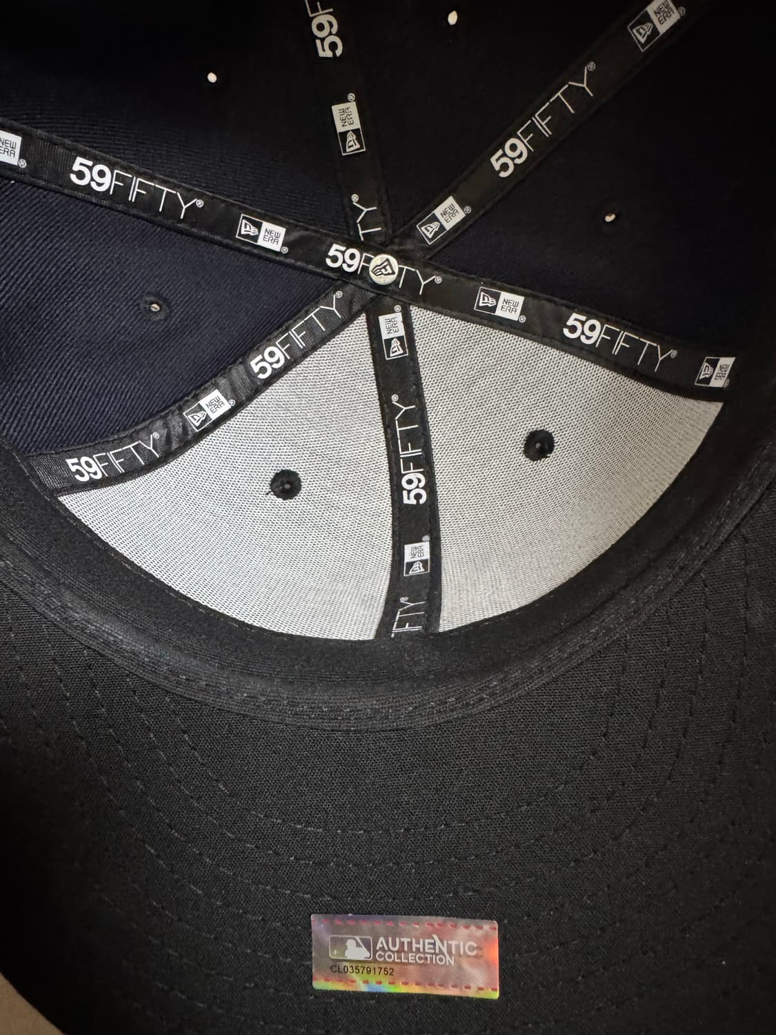 뉴에라 59피프티 MLB 어센틱 뉴욕 양키스 게임 네이비 상품이미지3