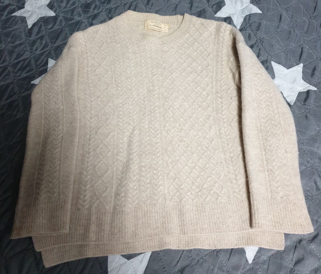 SO.WOOL 세미크롭 캐시미어블렌드 울 니트 스웨터 베이지 (S). 상품이미지1