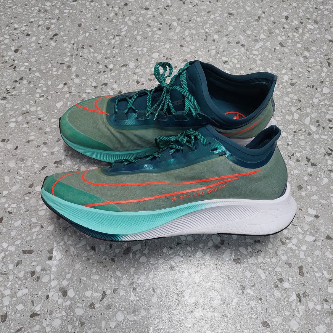 Nike Zoom Fly 3 PRM Hakone 나이키 줌플라이3 하코네 상품이미지2