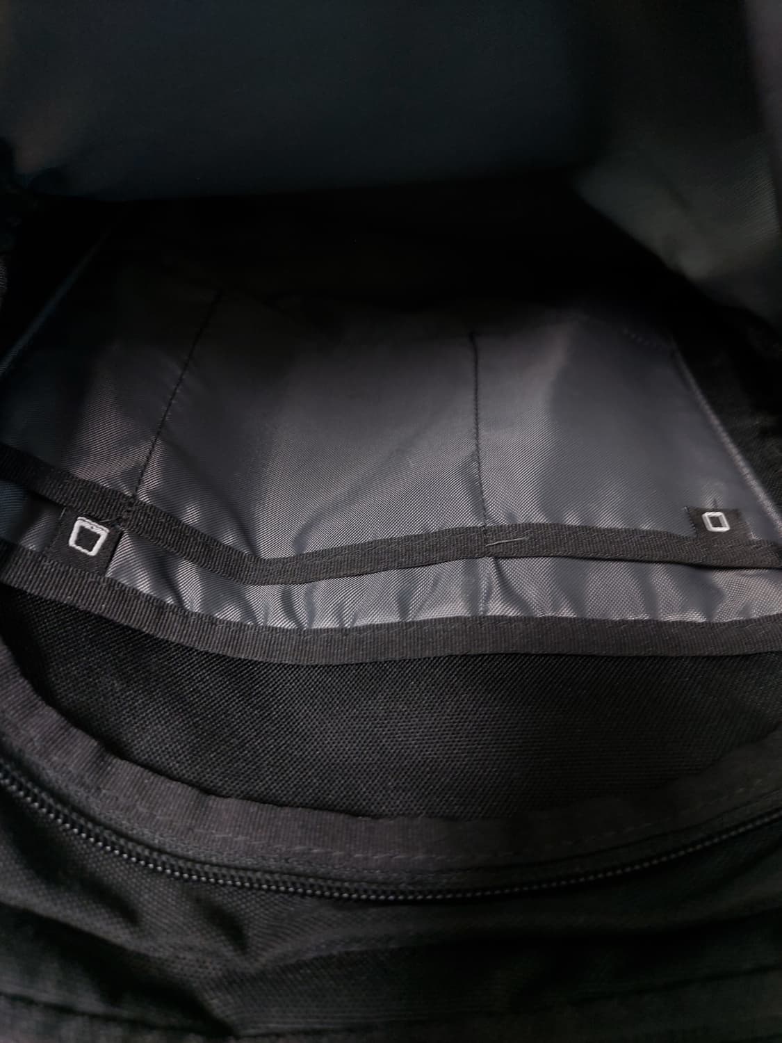 잔스포츠(JanSport)의 엔보이(Envoy) 백팩 상품이미지8