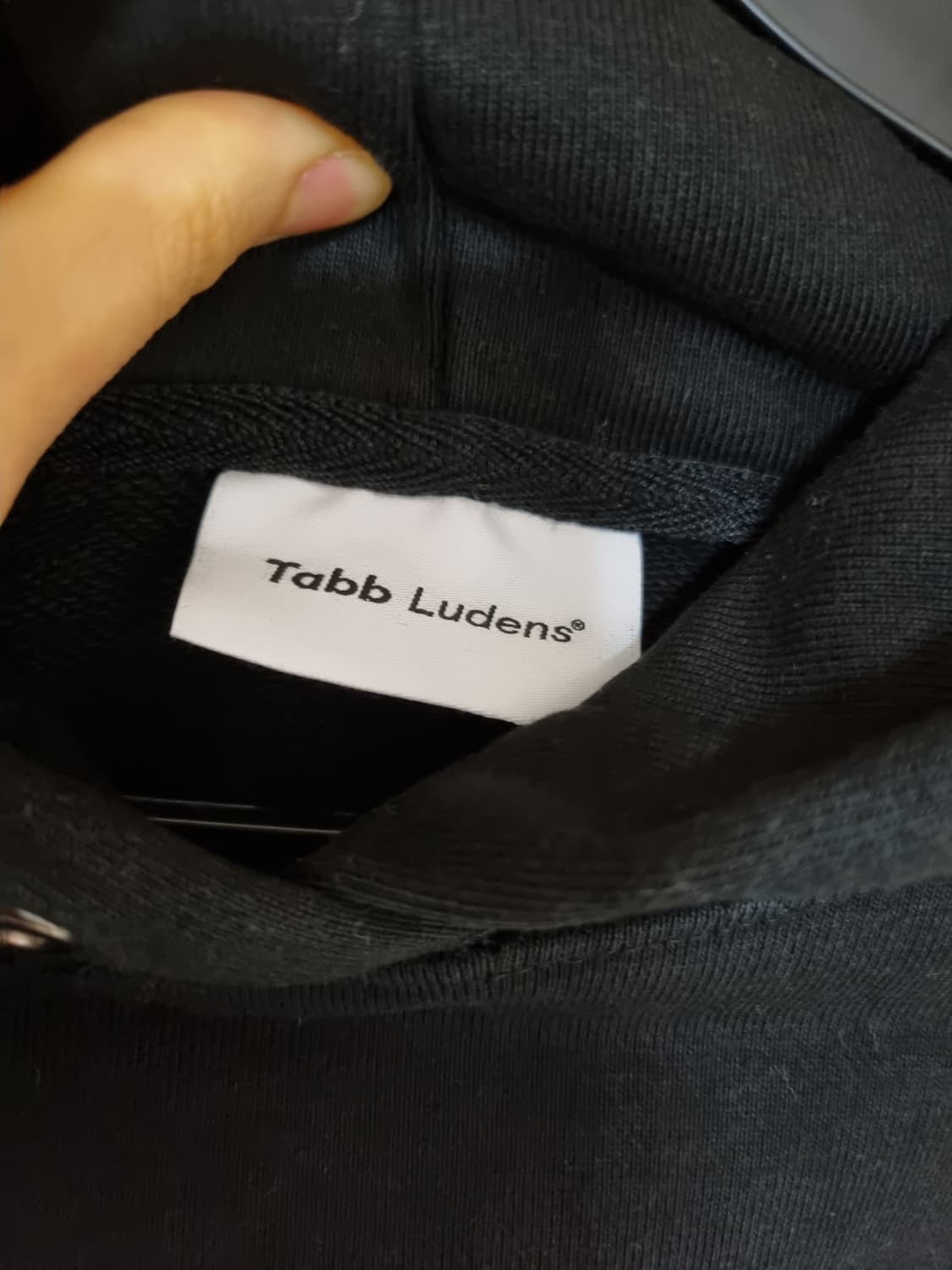 탭루덴스 후드티 상품이미지5