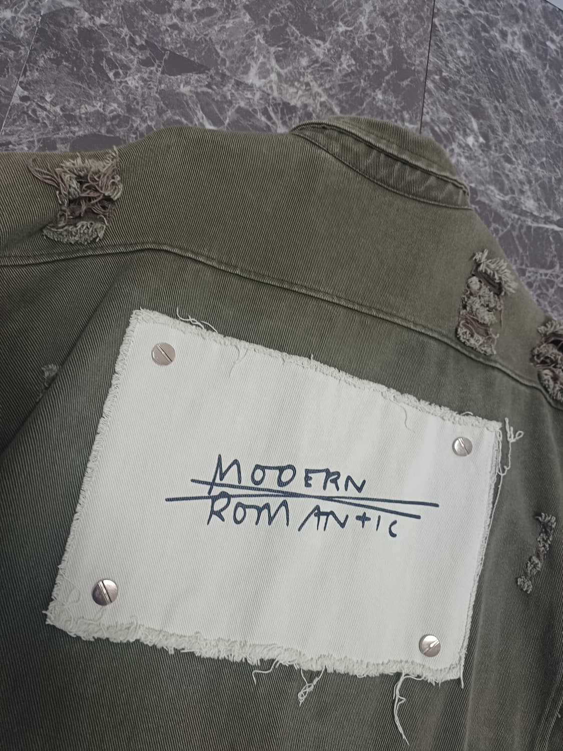 카키 워싱 디스트로이드 셔츠 자켓 
 상품이미지10