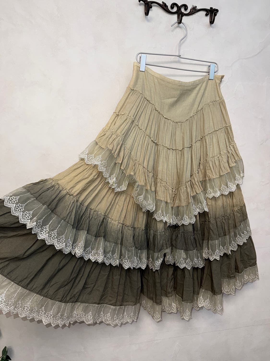Ash khaki gradient wrinkled cancan skirt 상품이미지2