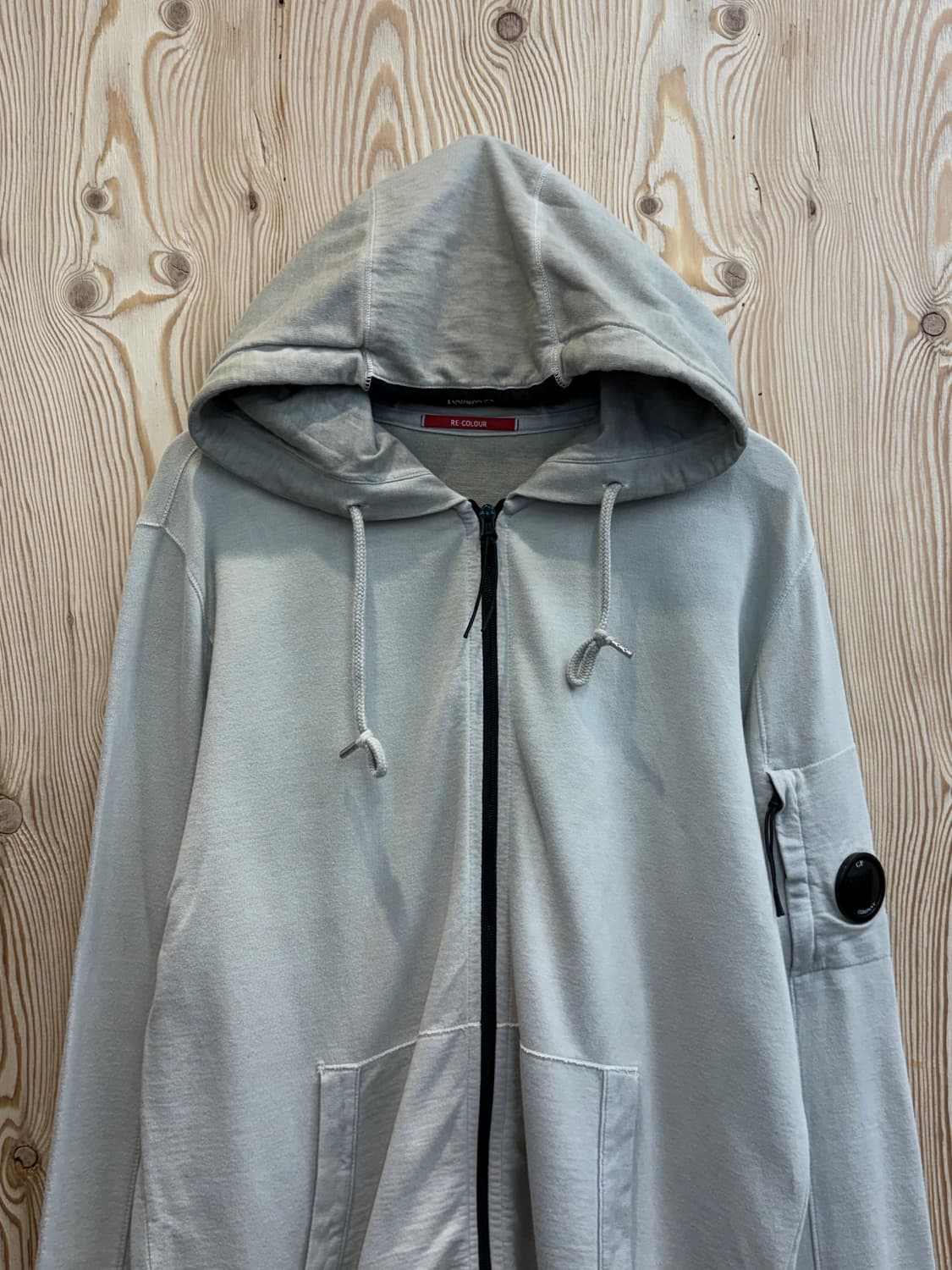 CP company re-colour 렌즈 후드집업 상품이미지3