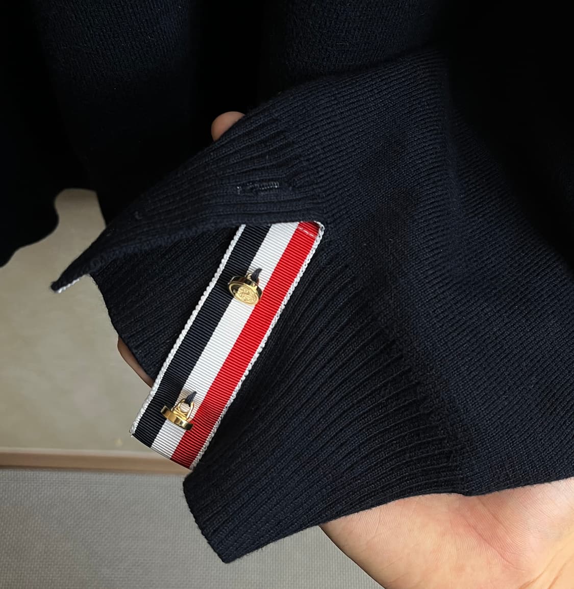 톰브라운 니트 상품이미지6