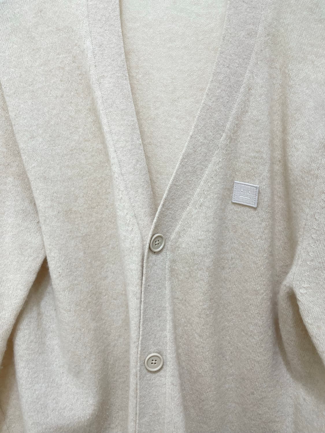 아크네스튜디오 가디건 오트밀 멜란지 M 상품이미지2