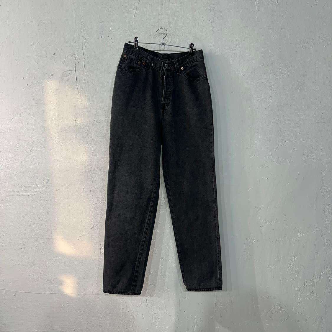 리바이스 USA 90's 17501-0660 데님 흑청바지 여성 26 상품이미지3