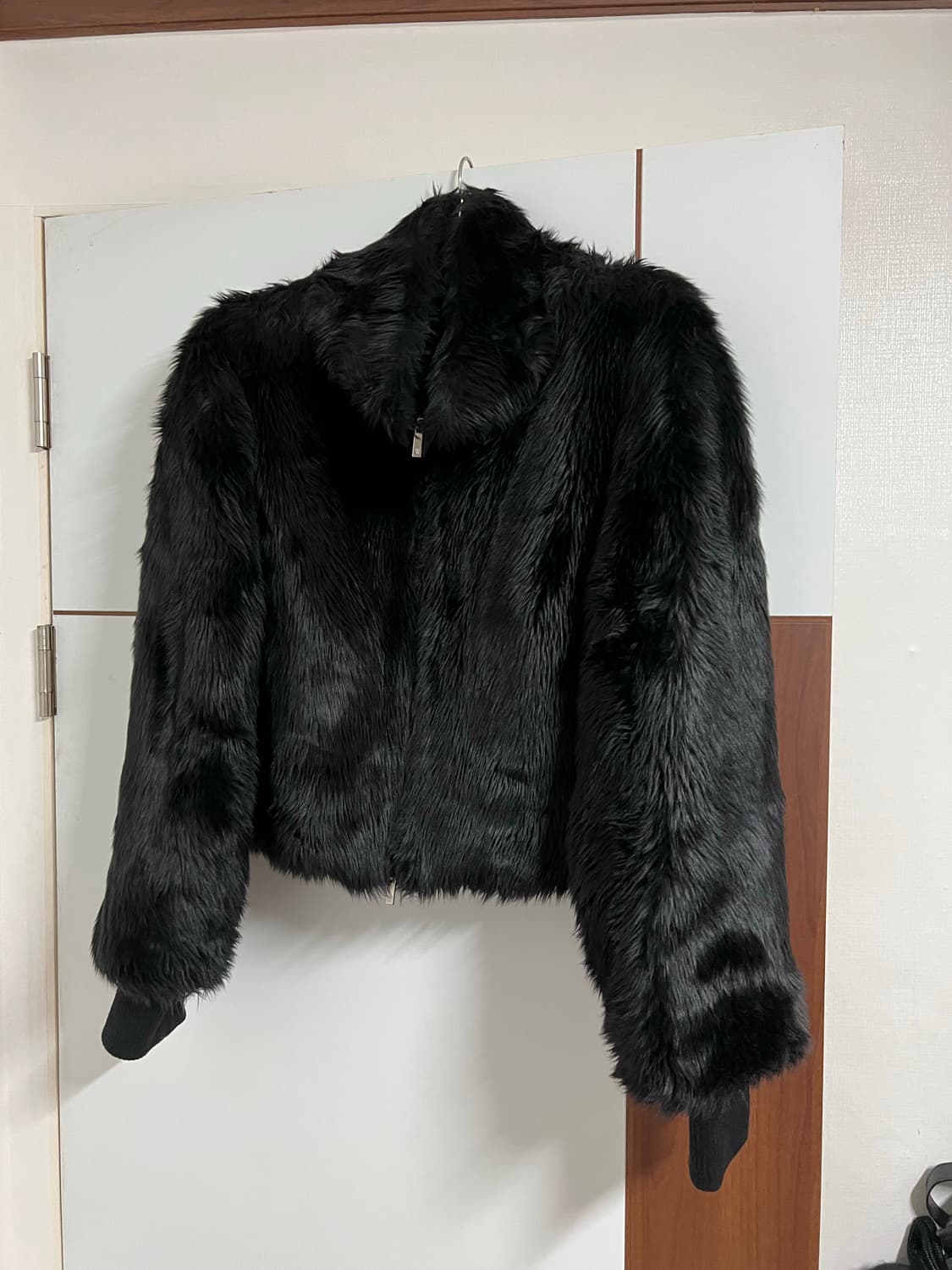 [트리밍버드]하이넥 퍼 자켓 블랙 상품이미지3