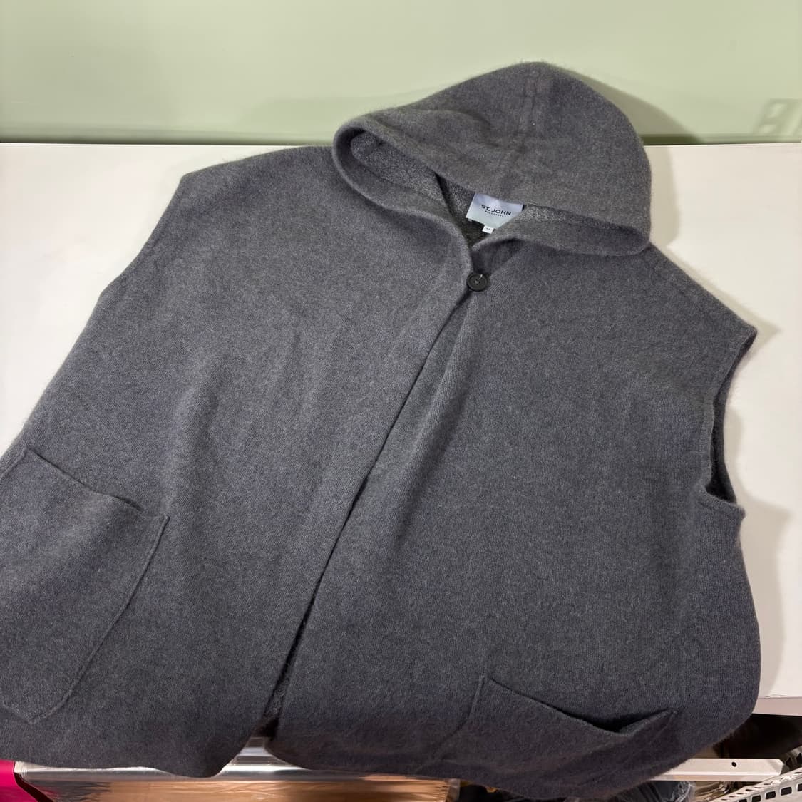 우먼FREE 세인트존 그레이 너구리털 후드 조끼 가디건 상품이미지1