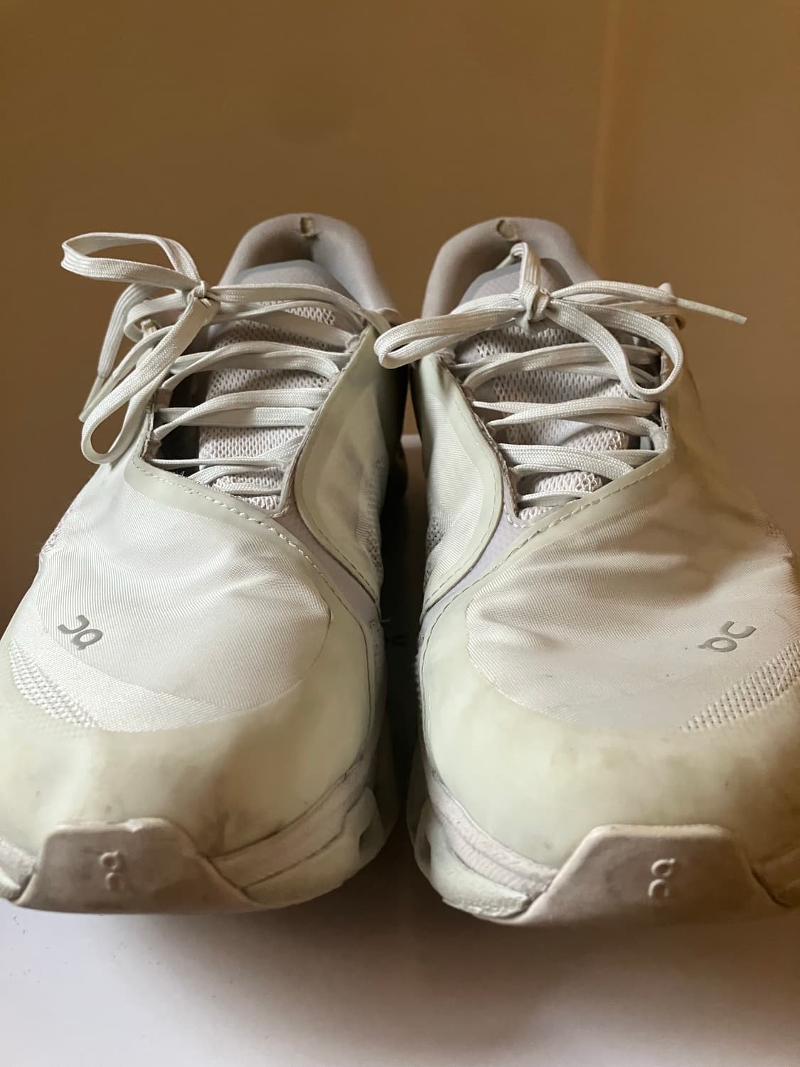 파프 온 러닝 클라우드 몬스터 2 베이퍼 프로스트 상품이미지6