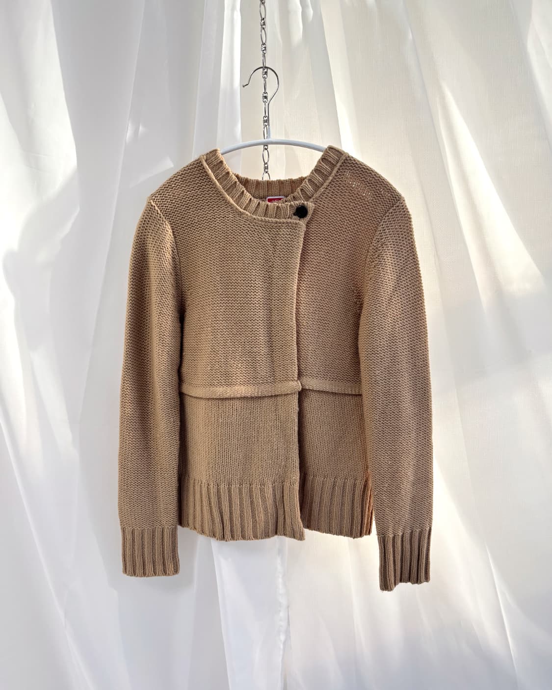 DRUG STORE'S 원버튼 랩 라떼 가디건 상품이미지1