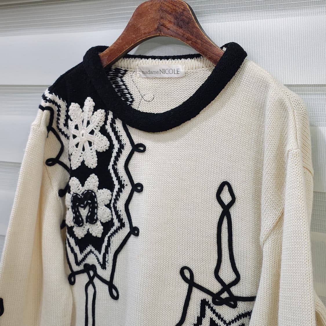 80-90s 일본디자이너 madame NICOLE 자수니트 상품이미지2
