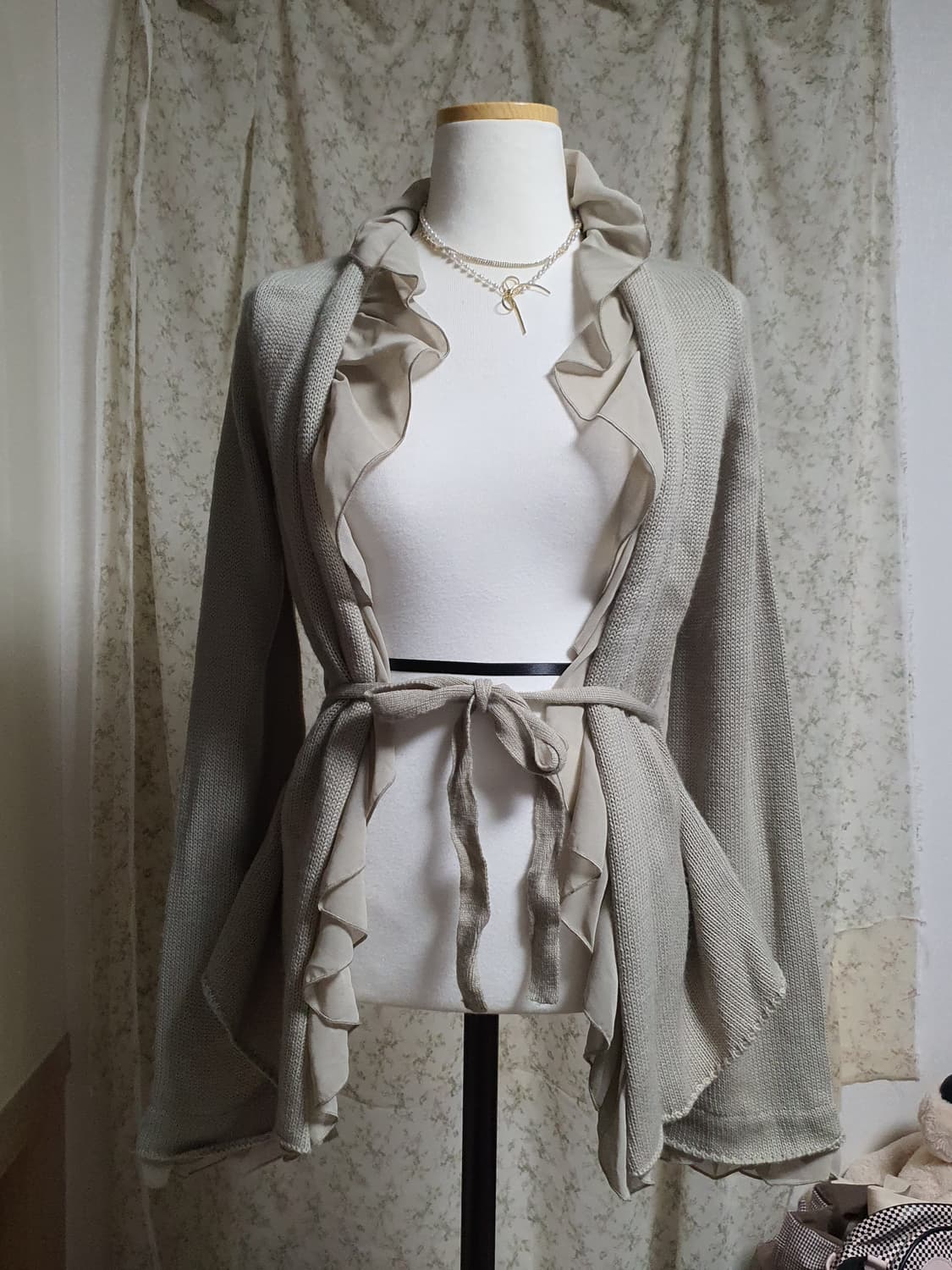 [갸루] 히메갸루 프릴 니트 가디건 베이지 에겐룩 상품이미지1