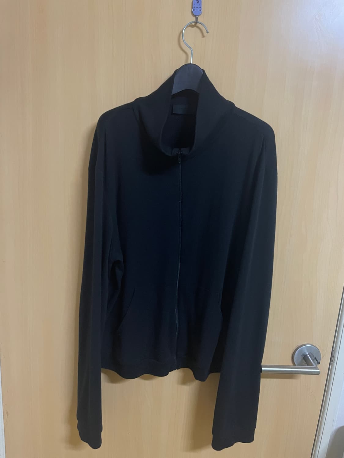 머듈 넥집업 블랙 2 상품이미지1