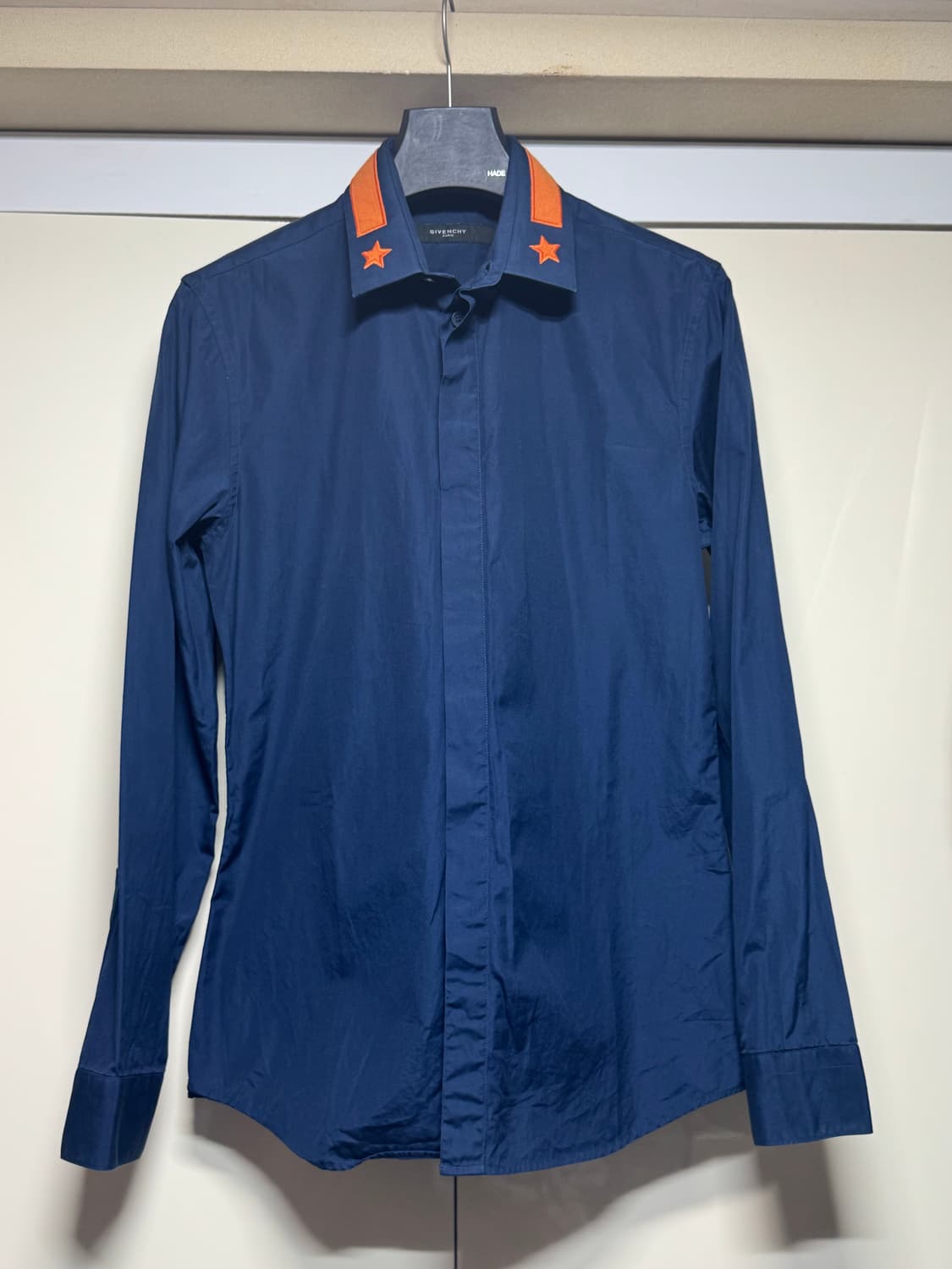 지방시 15SS STAR COLLAR SHIRT 상품이미지2