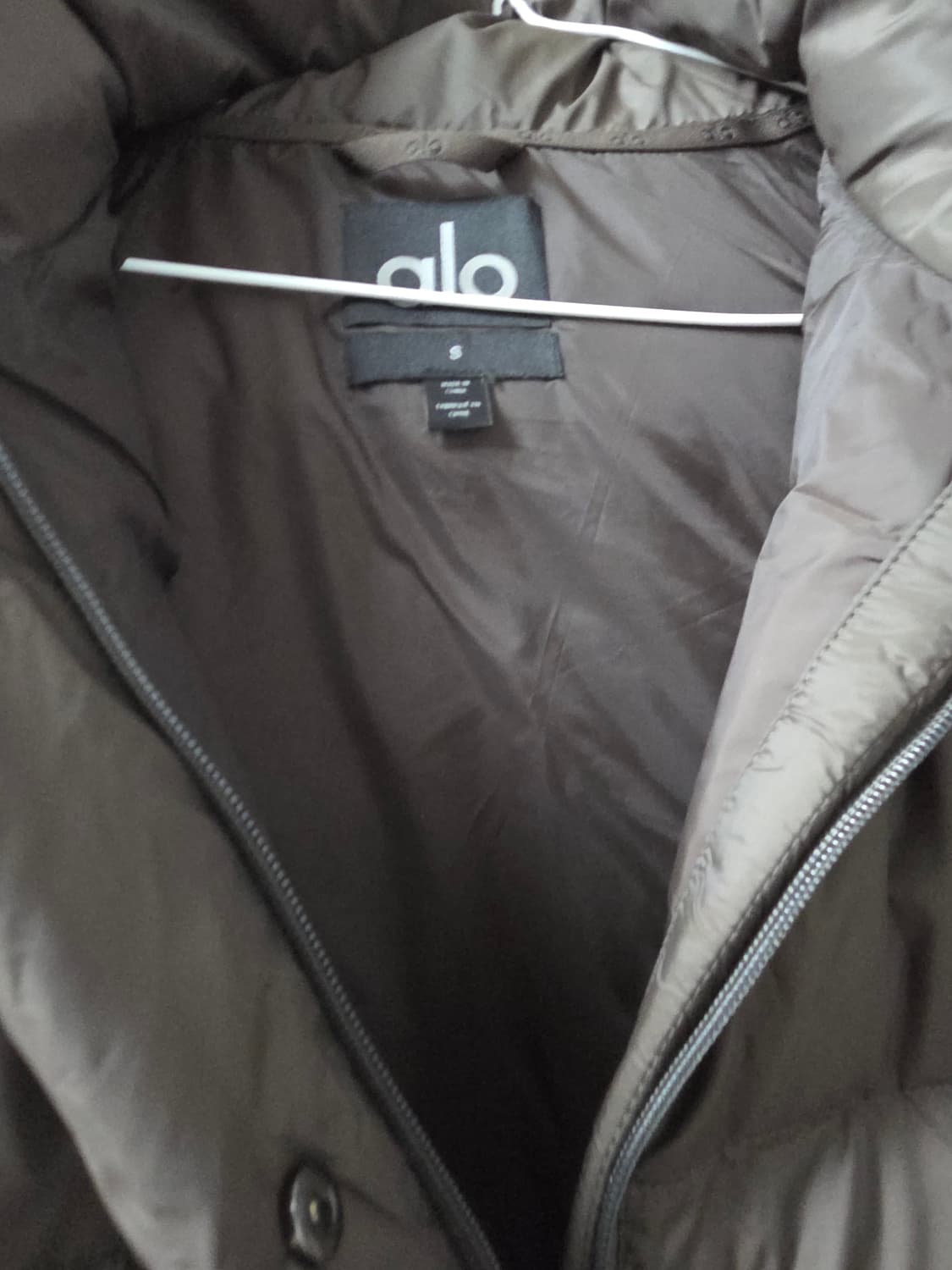 알로 브라운 패딩 조끼 상품이미지4