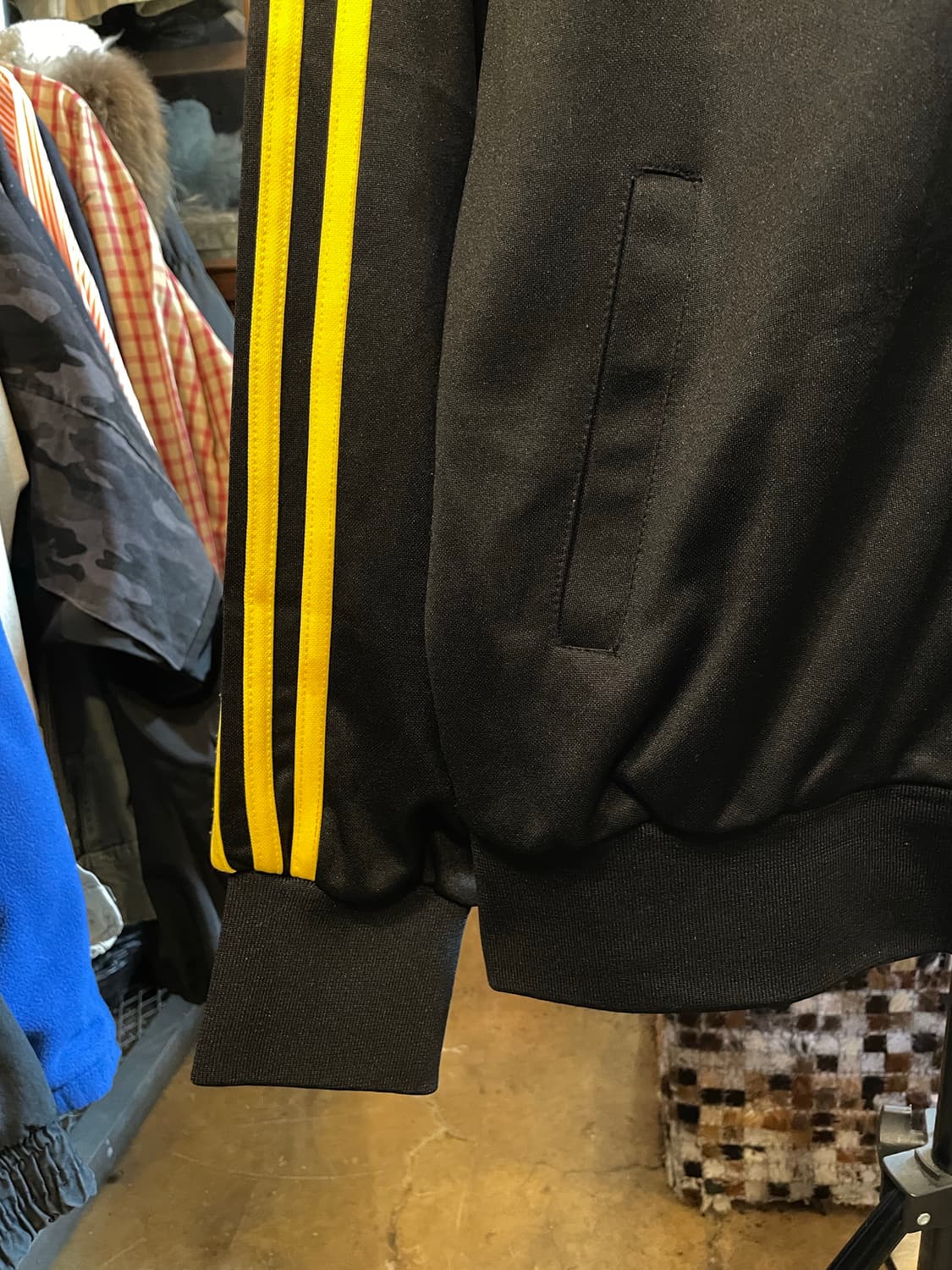 아디다스 빈티지 유로파 블랙 / 옐로우 트랙탑 저지 자켓 상품이미지4