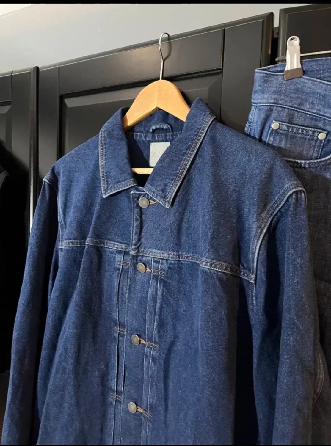 Cos 데님 자켓 팝니다 상품이미지2