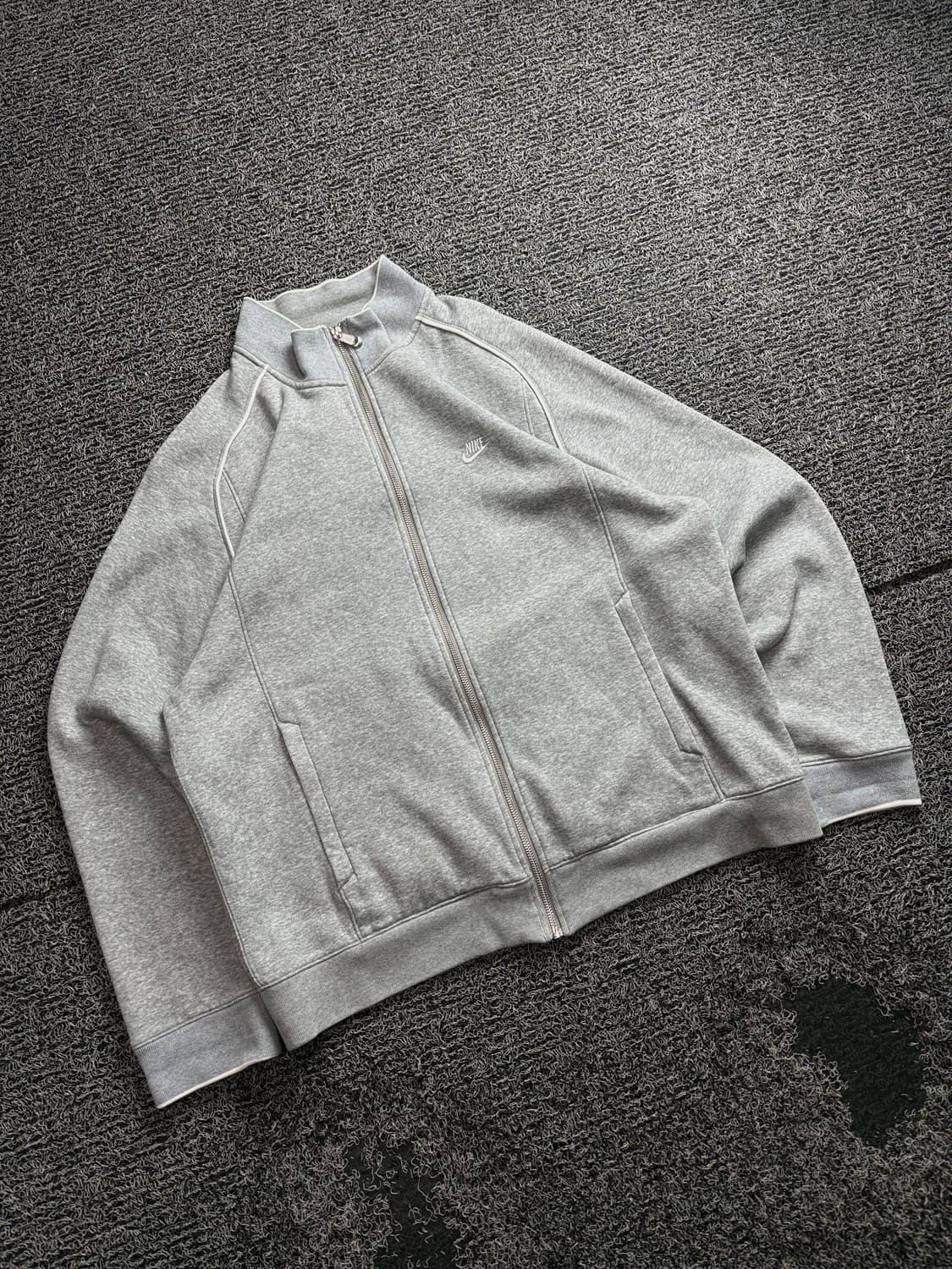 나이키 퓨추라 랭글런 풀오버 스웻셔츠 3337 상품이미지1