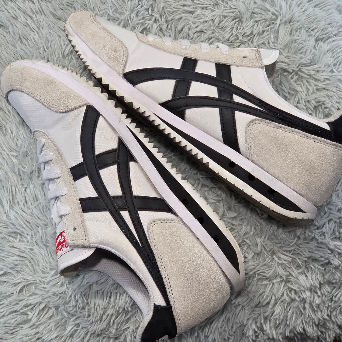 7a-20:오니츠카 타이거 라이트러너 화이트/블랙 25.5cm 상품이미지8