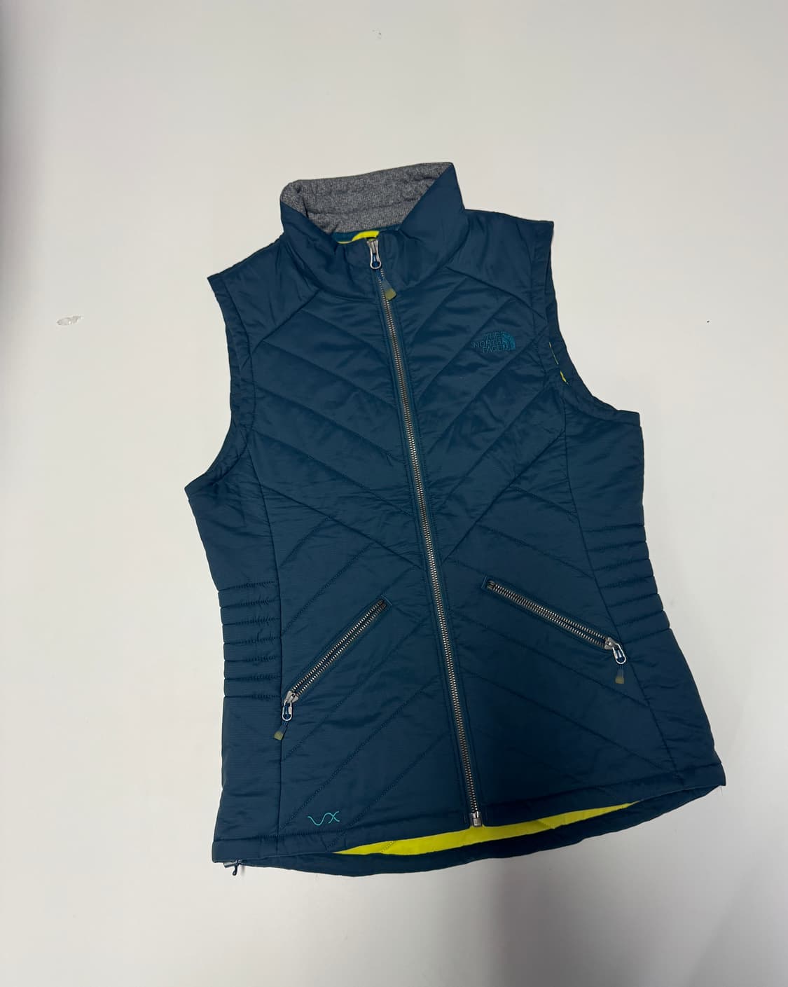 여성 노스페이스 등산 경량 패딩 베스트 s 빈티지 블루 상품이미지1
