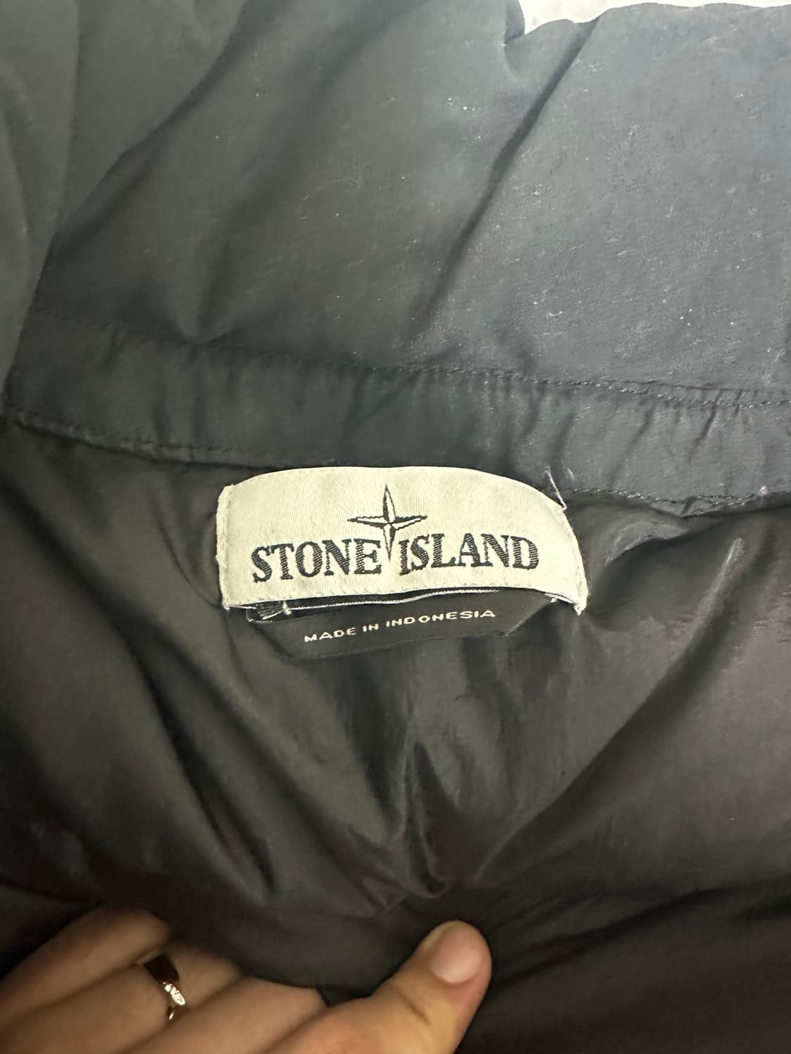 스톤아일랜드 크링클랩스 논후드 패딩 상품이미지5