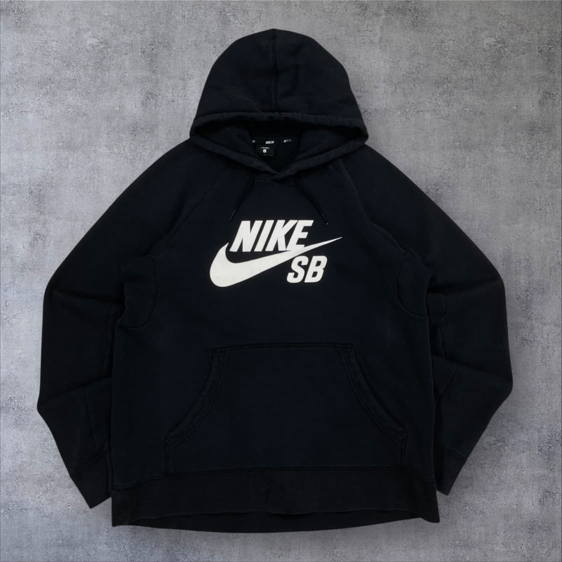 나이키 SB 블랙 컬러 빅로고 후드티 상품이미지1