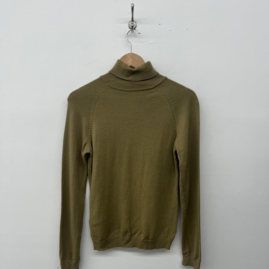 라코스테 터틀넥 스웨터 카키색 여/S 상품이미지4