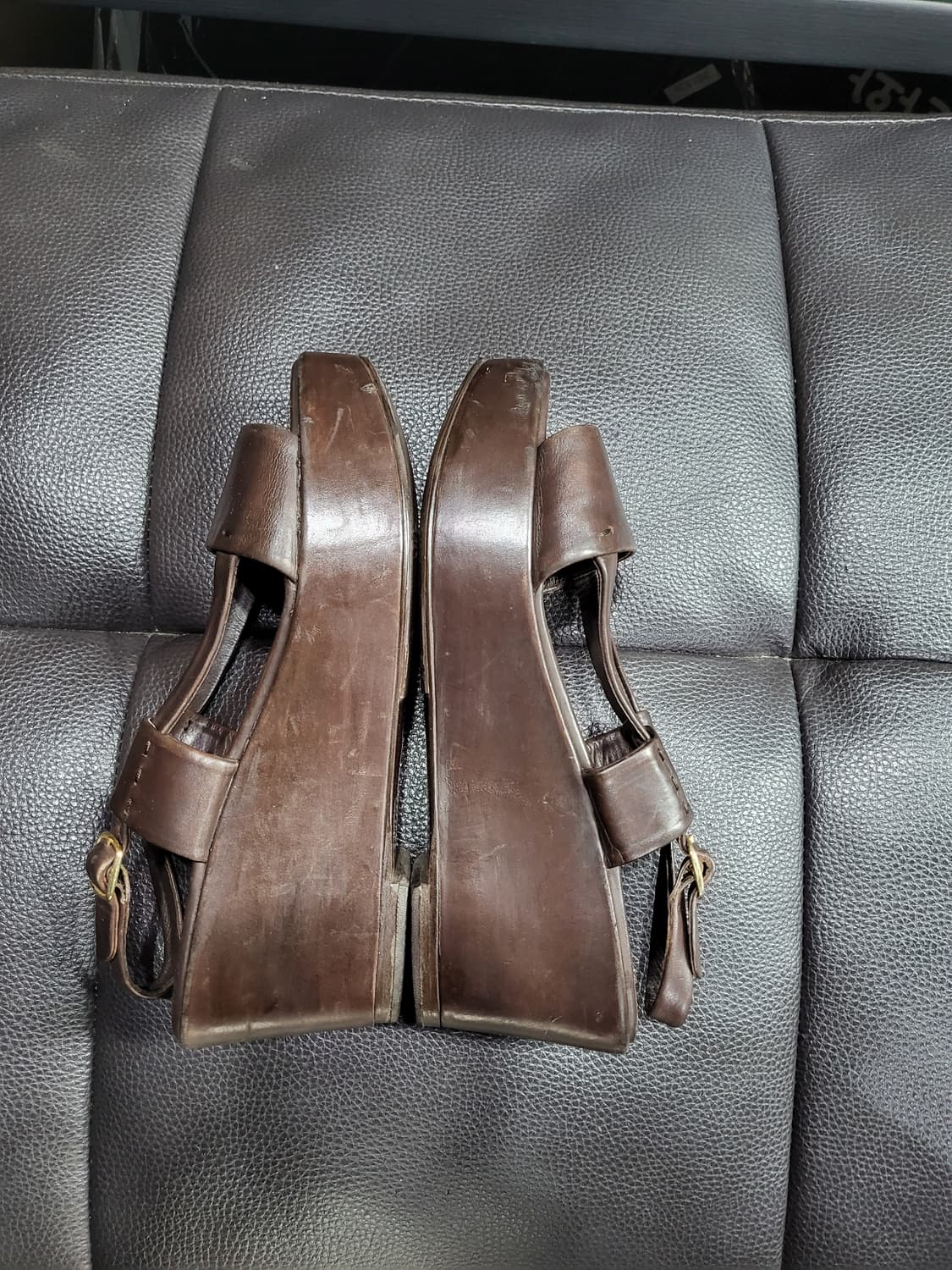 막스마라 스드랩 샌들 상품이미지2