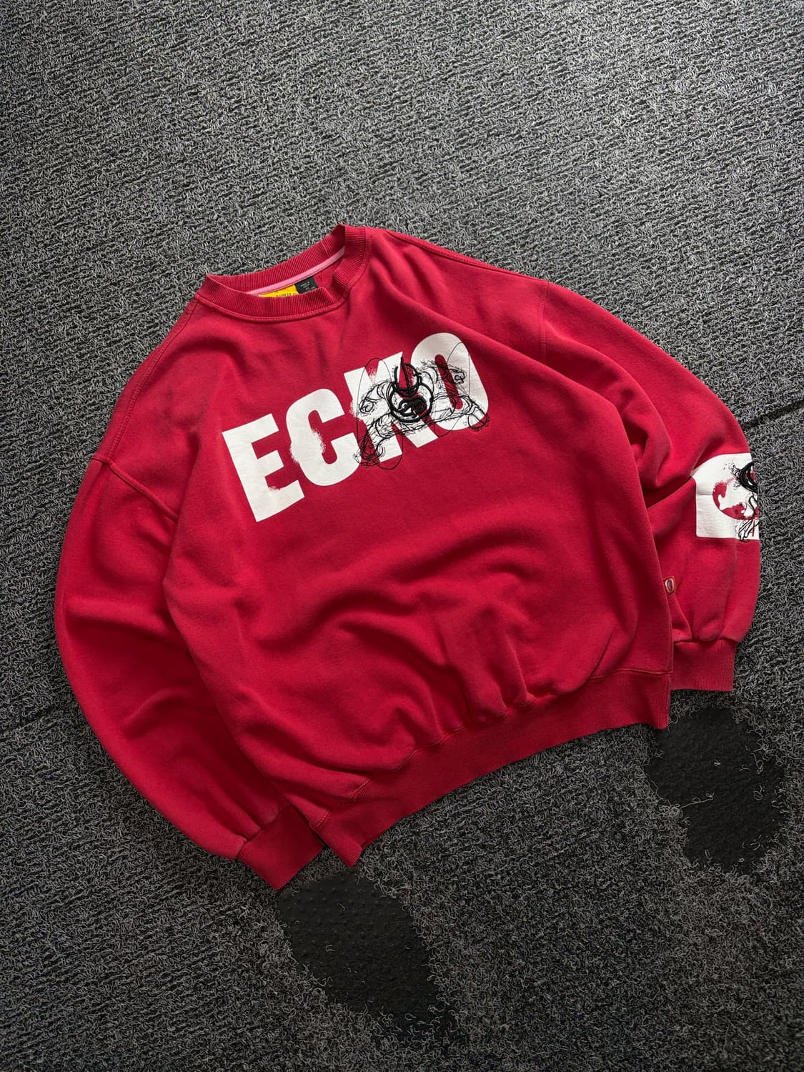 에코 올드스쿨 멀티 빅로고 크루넥 맨투맨 3943 상품이미지1