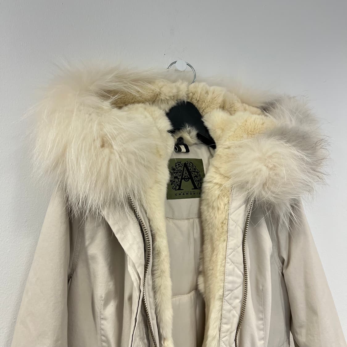 Alessandra CHAMONIX 알레산드라 샤모닉스 숏 점퍼 상품이미지2