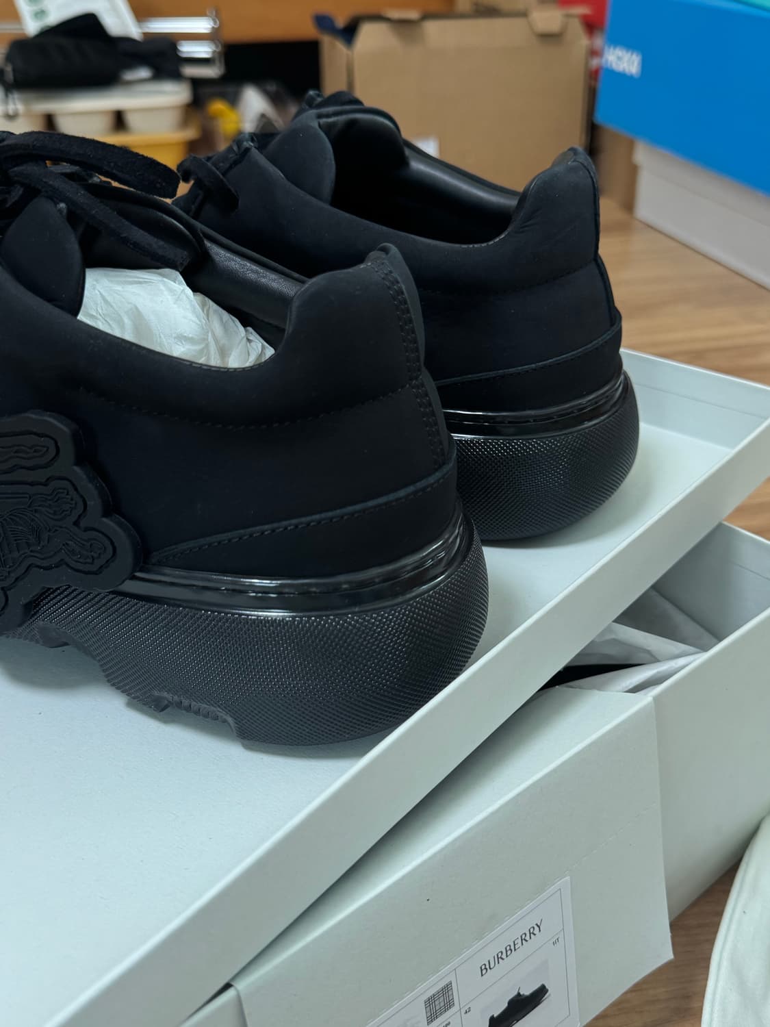 버버리 크리퍼 레이스업 블랙 EU42 270 상품이미지4