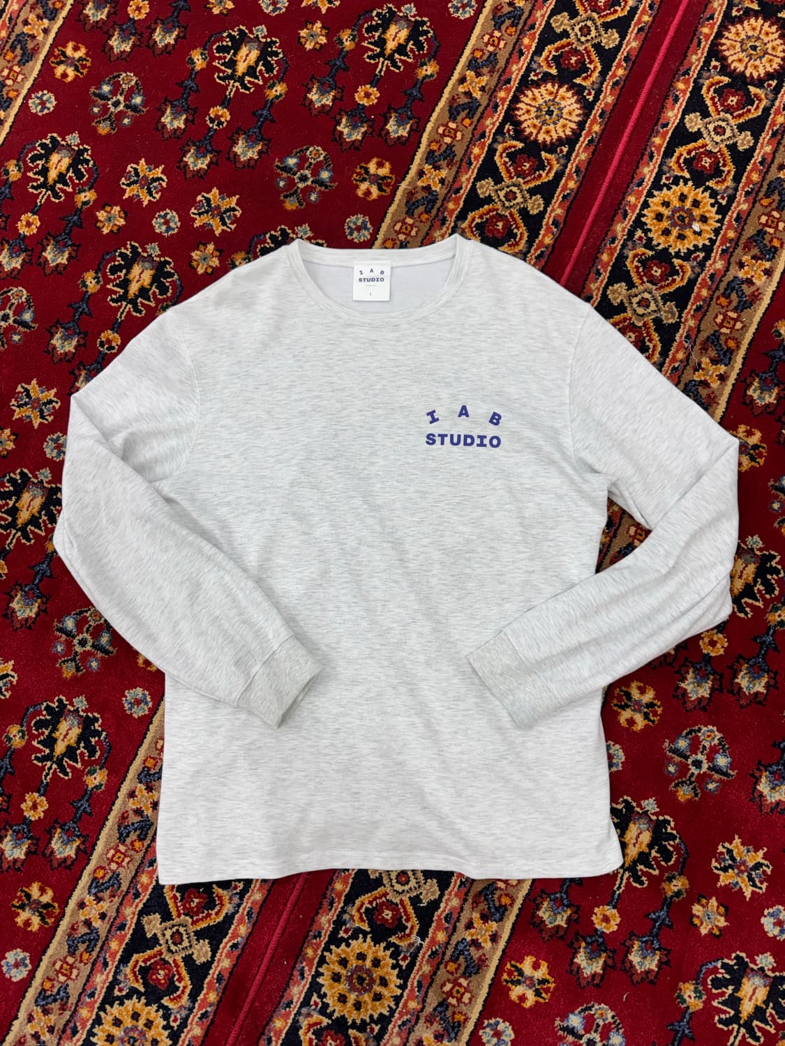 아이앱스튜디오 롱슬리브 라이트 그레이 L 상품이미지6