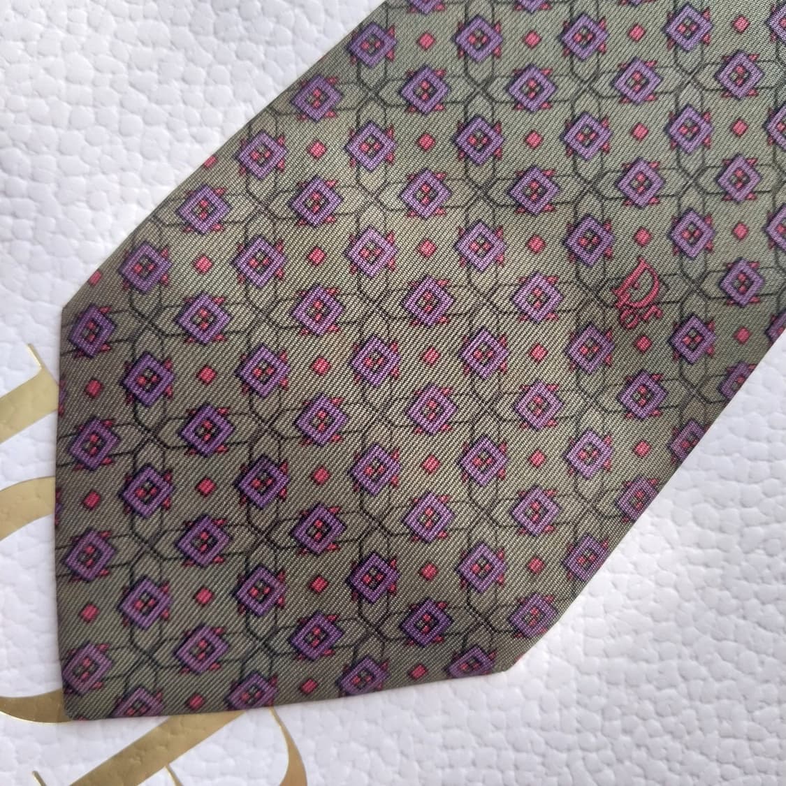 크리스찬 디올 실크 다크그린 패턴 넥타이 8.3cm B등급 K2437
 상품이미지6